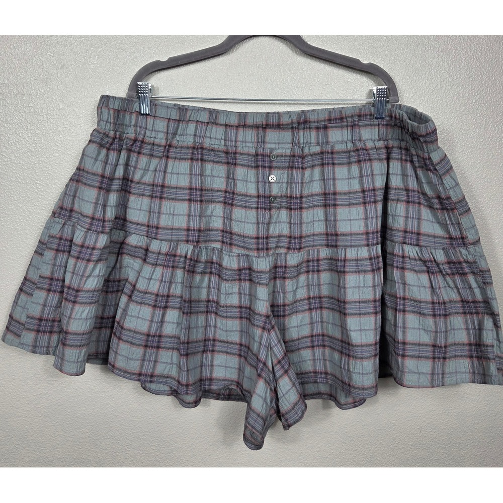 LoveSick Plaid Tiered Shorts Size 3 Plus Gray Ruffle Skort Style Cotton